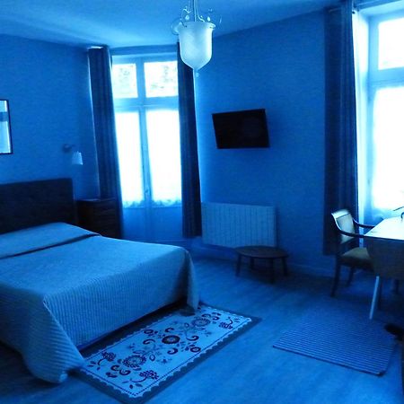 Hotel Des Thermes Bourbon-l'Archambault Ngoại thất bức ảnh