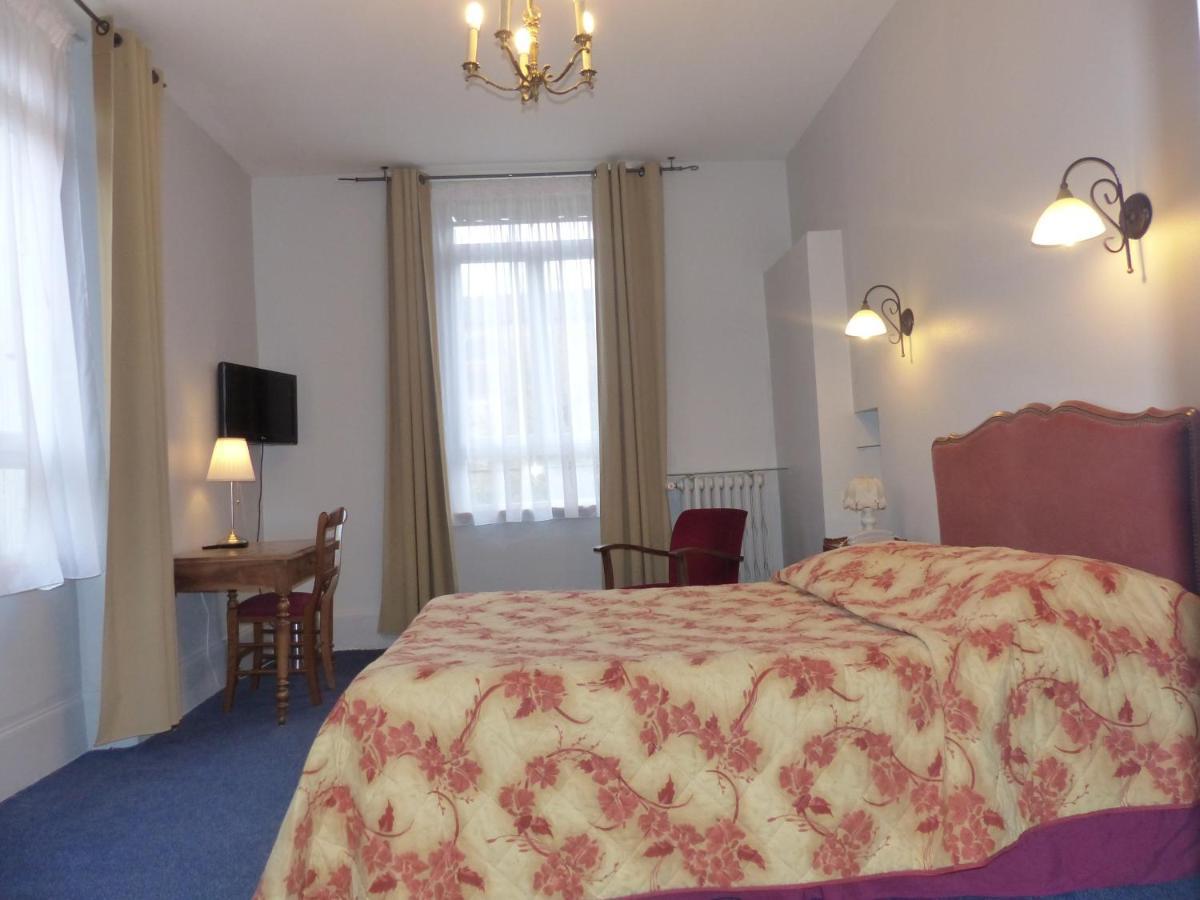 Hotel Des Thermes Bourbon-l'Archambault Ngoại thất bức ảnh